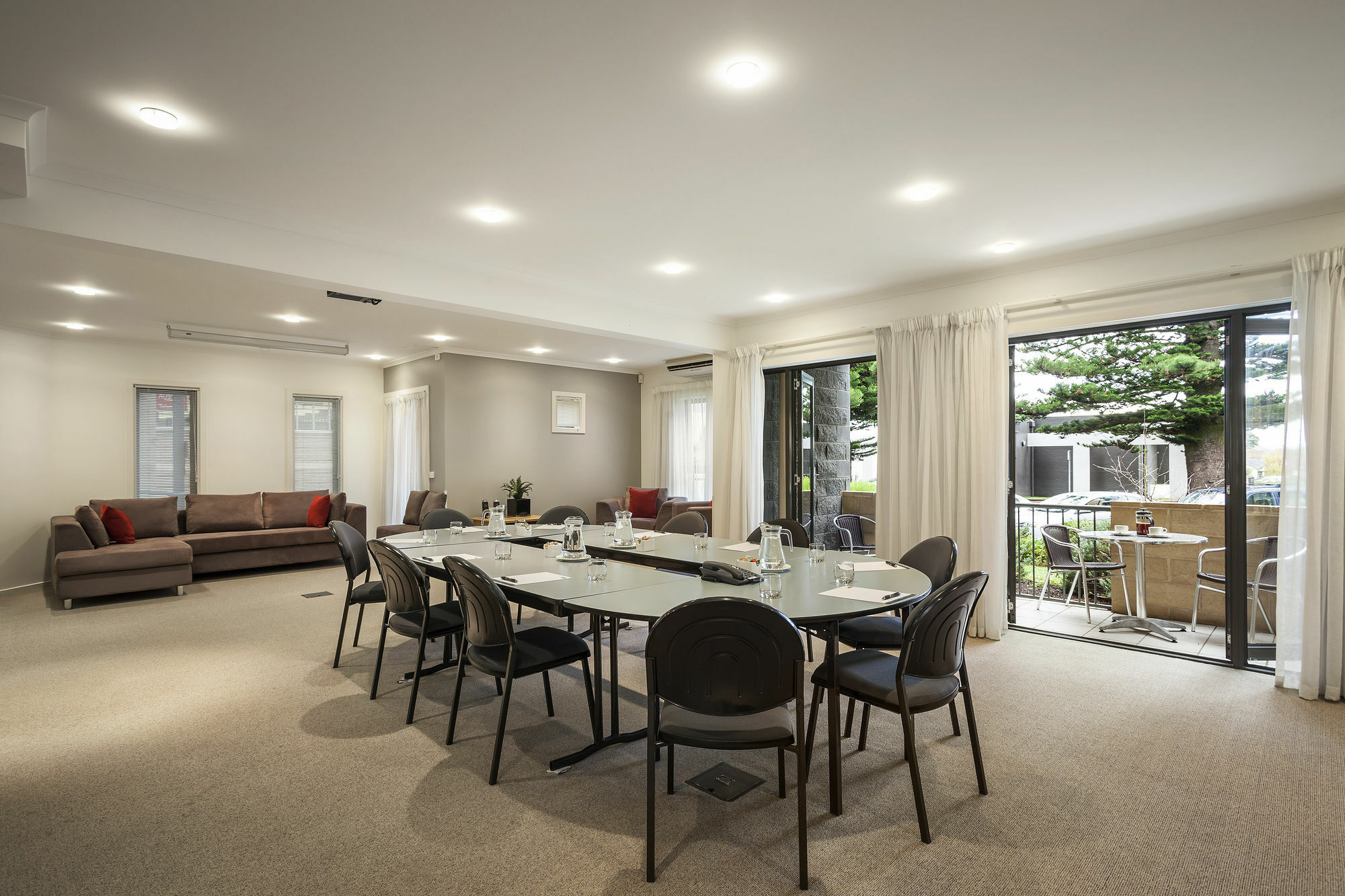 เควส์ วาร์นัมบูล Aparthotel วอร์นามบูล ภายนอก รูปภาพ